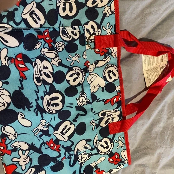 New Disney insulated tote - Picture 3 of 3